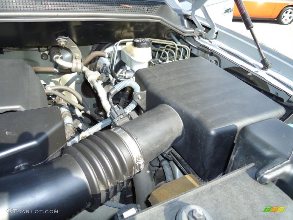 2004 Nissan Titan SE King Cab 5.6 Liter DOHC 32 Valve V8 Engine Photo #39193399