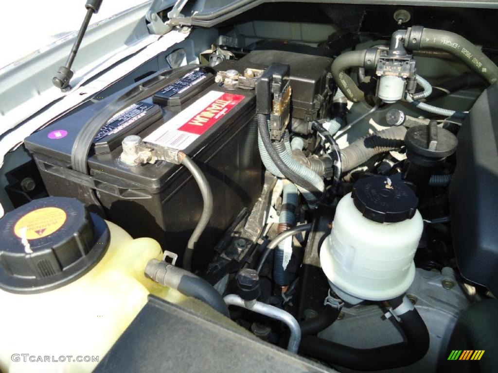 2004 Nissan Titan SE King Cab 5.6 Liter DOHC 32 Valve V8 Engine Photo #39193415