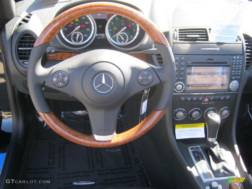 2011 Mercedes-Benz SLK 300 Roadster Black Dashboard Photo #39193767