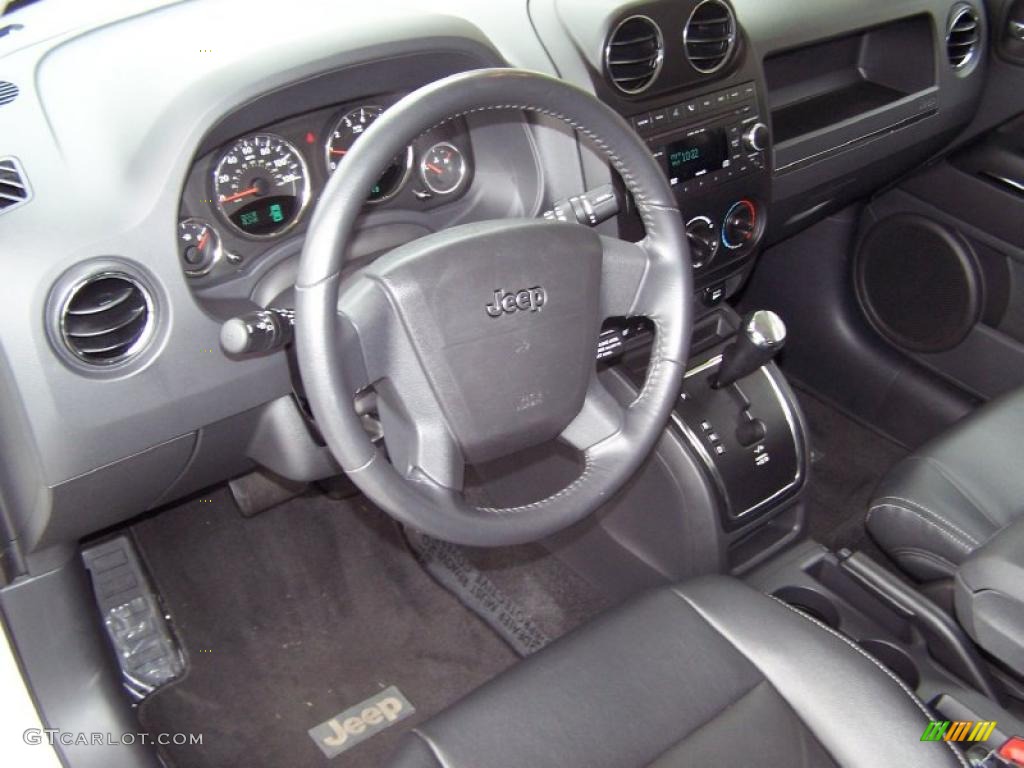 2009 Jeep Patriot Limited 4x4 Dark Slate Gray McKinley Leather Dashboard Photo #39194223