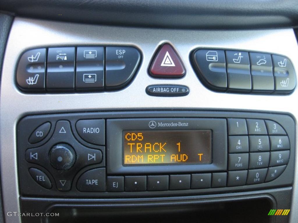 2003 Mercedes-Benz CLK 55 AMG Coupe Controls Photo #39195247