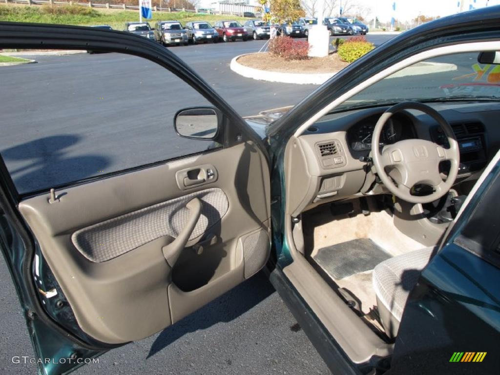 Beige Interior 2000 Honda Civic VP Sedan Photo #39196131