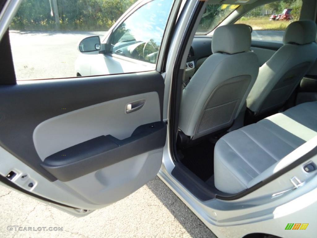 2009 Elantra GLS Sedan - Quicksilver / Gray photo #7
