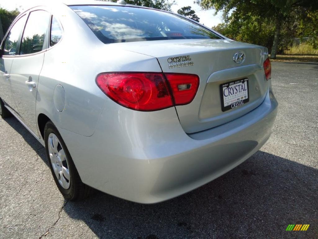 2009 Elantra GLS Sedan - Quicksilver / Gray photo #10