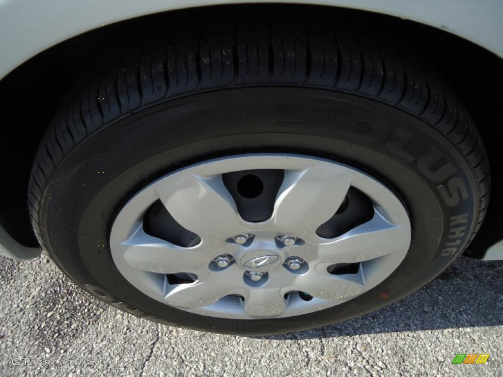 2009 Elantra GLS Sedan - Quicksilver / Gray photo #23