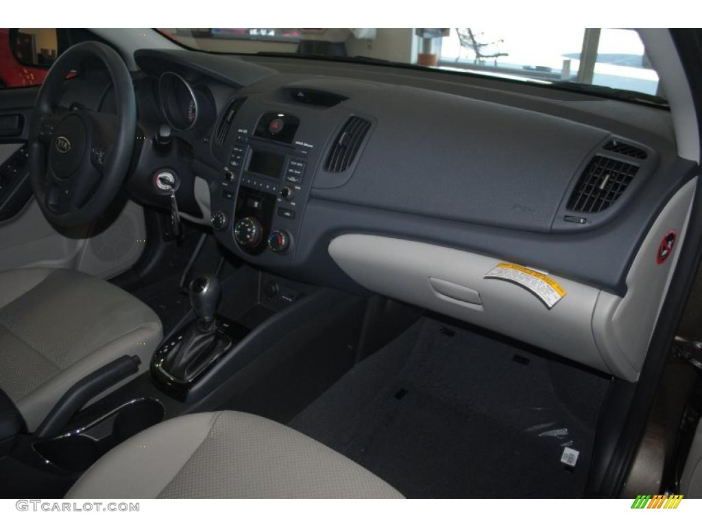 2011 Kia Forte EX 5 Door Stone Dashboard Photo #39197587