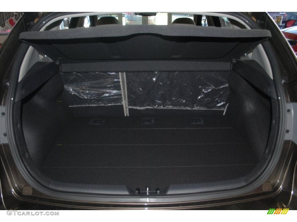 2011 Kia Forte EX 5 Door Trunk Photo #39197715