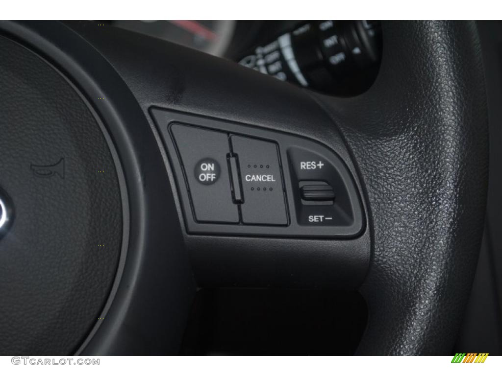 2011 Kia Forte EX 5 Door Controls Photo #39197775