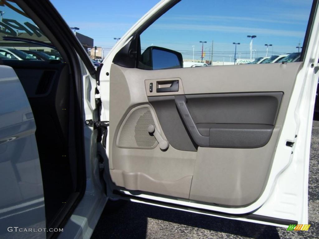 2011 Ford Focus S Sedan Medium Stone Door Panel Photo #39197899