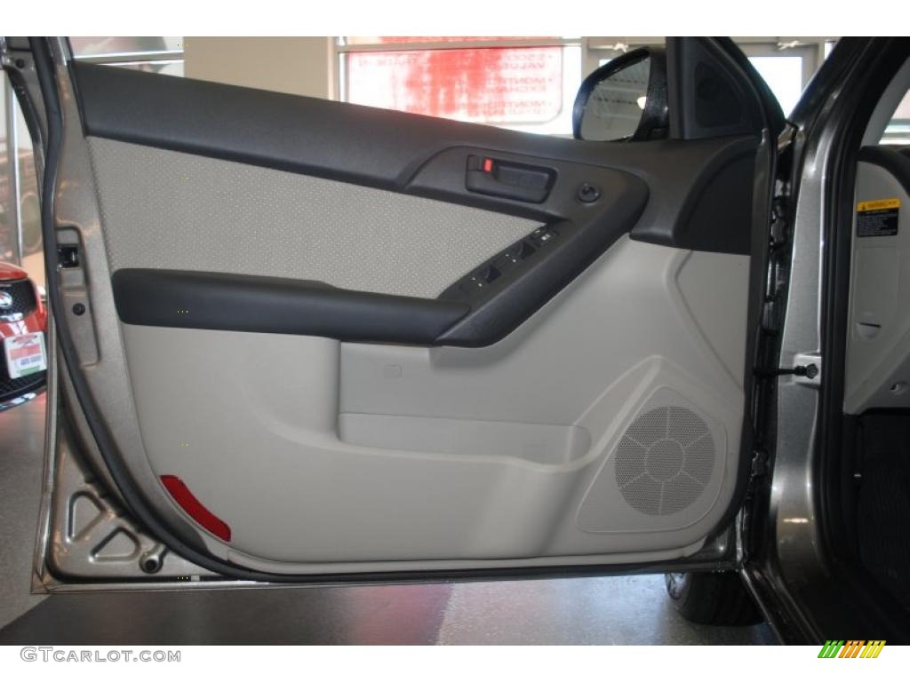 2011 Kia Forte EX Stone Door Panel Photo #39199067