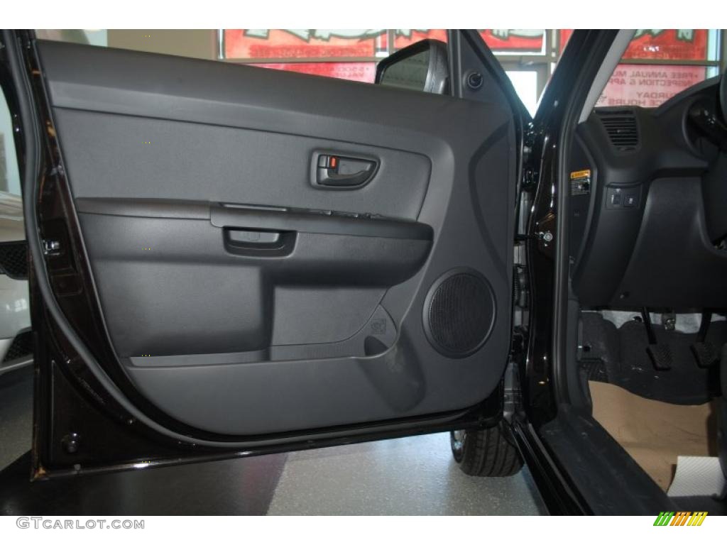 2011 Kia Soul 1.6 Black Cloth Door Panel Photo #39200111