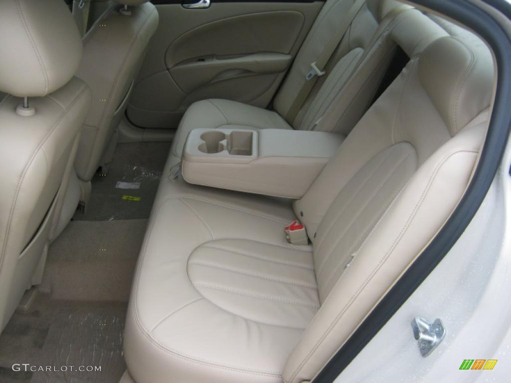Cocoa/Cashmere Interior 2011 Buick Lucerne CXL Photo #39201491