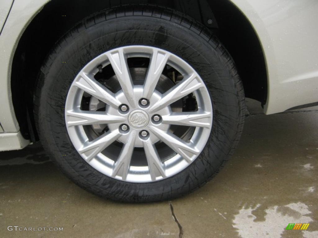 2011 Buick Lucerne CXL Wheel Photo #39201591
