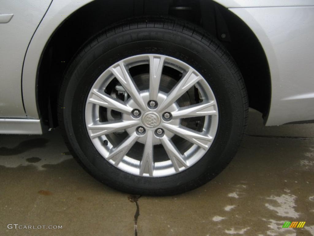 2011 Buick Lucerne CX Wheel Photo #39201999