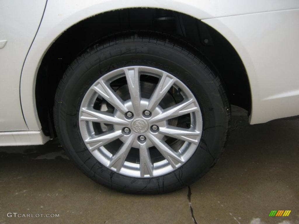 2011 Buick Lucerne CXL Wheel Photo #39202435