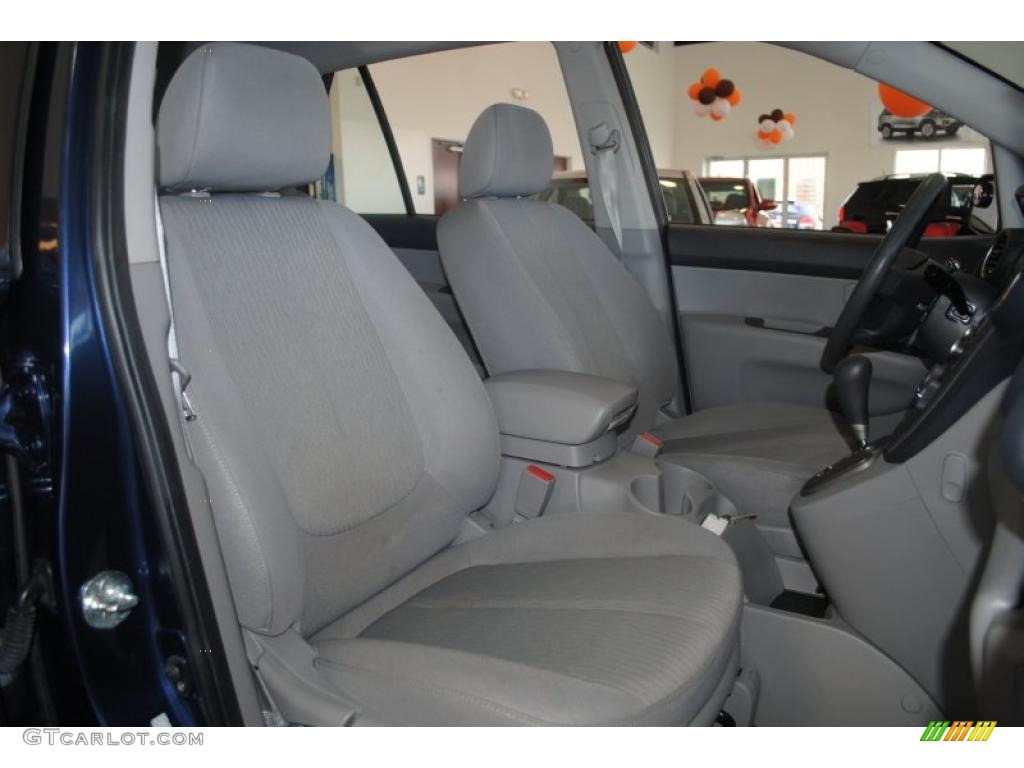 Gray Interior 2008 Kia Rondo LX Photo #39202459
