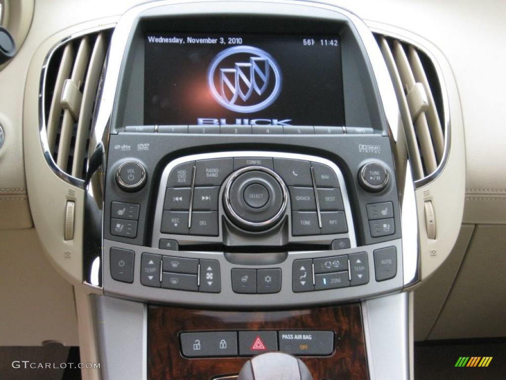 2011 Buick LaCrosse CXS Controls Photo #39202674
