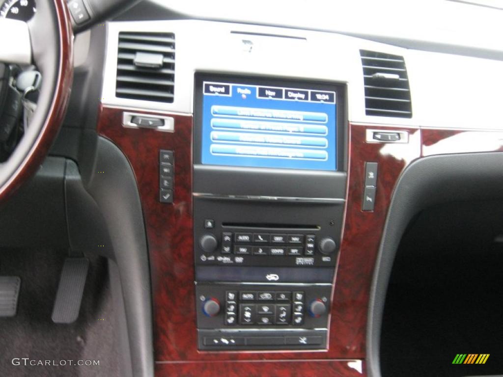 2011 Cadillac Escalade EXT Premium AWD Controls Photo #39203195