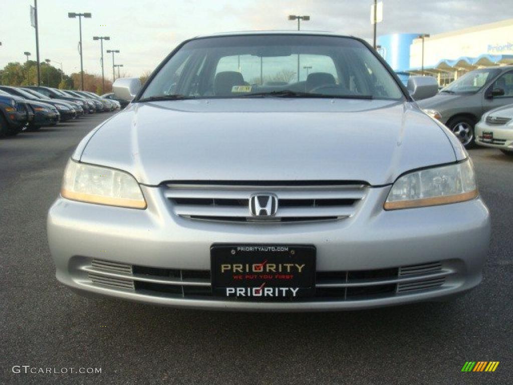 2002 Accord EX Sedan - Satin Silver Metallic / Quartz Gray photo #9