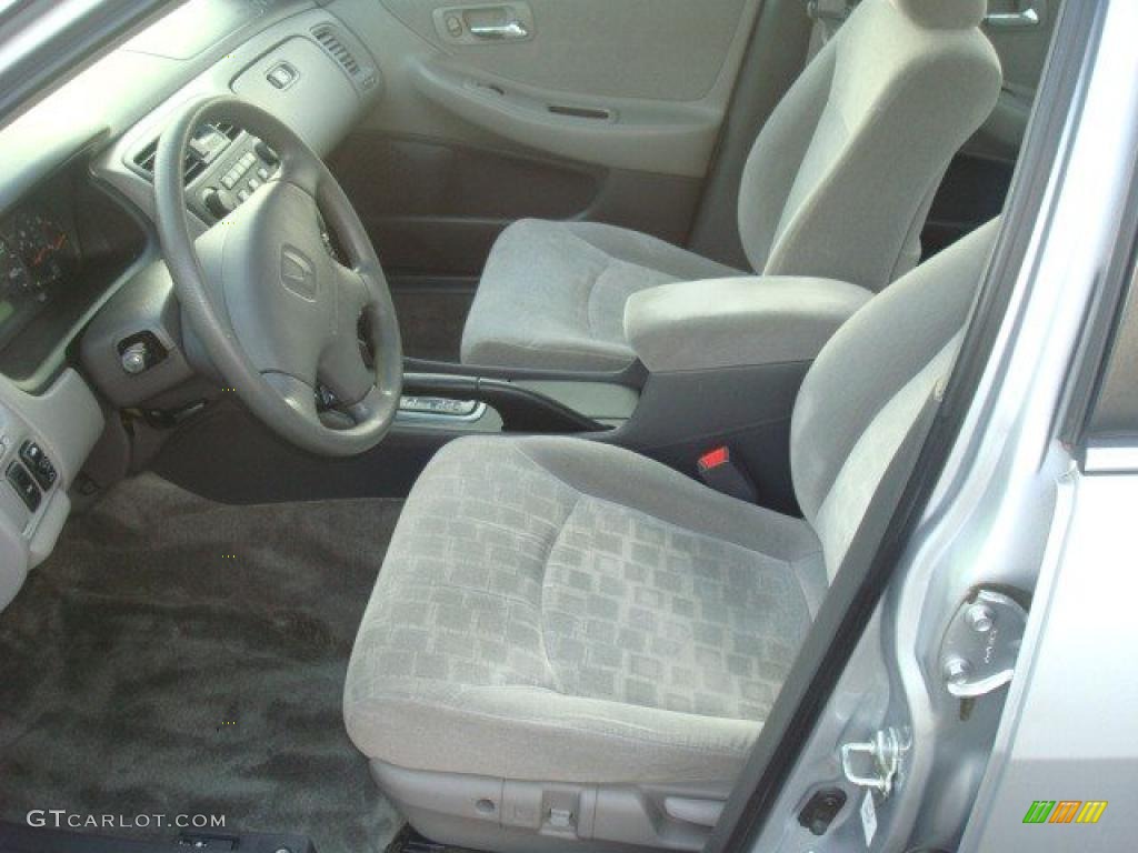 Quartz Gray Interior 2002 Honda Accord EX Sedan Photo #39203907