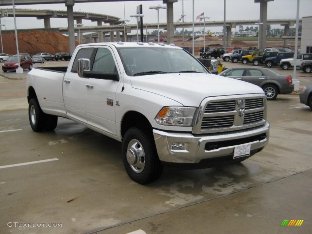 Bright White 2011 Dodge Ram 3500 HD Laramie Crew Cab 4x4 Dually Exterior Photo #39204103