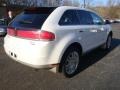 2010 White Platinum Tri-Coat Lincoln MKX AWD  photo #4