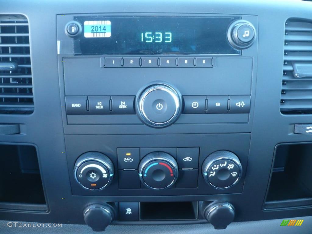 2011 GMC Sierra 1500 Regular Cab Controls Photo #39206914