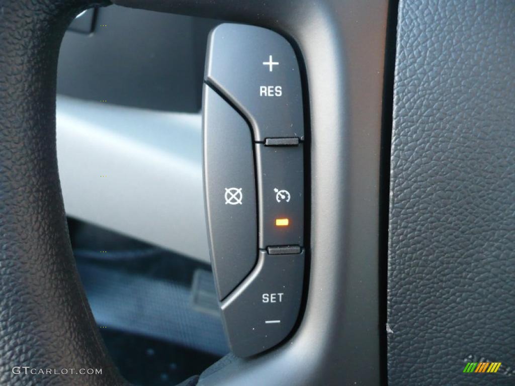2011 GMC Sierra 1500 Regular Cab Controls Photo #39206930