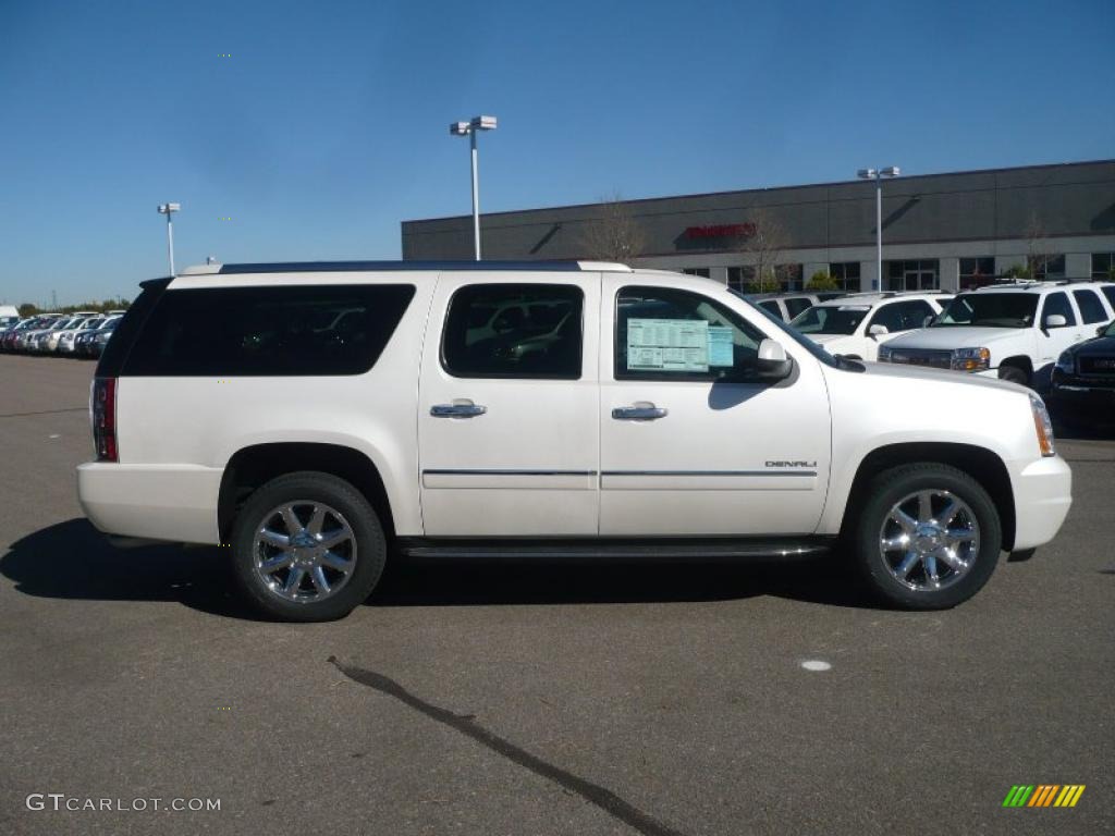 White Diamond Tintcoat 2011 GMC Yukon XL Denali AWD Exterior Photo #39207798