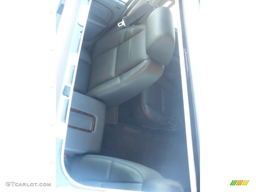 2011 GMC Yukon XL Denali AWD Sunroof Photo #39207870