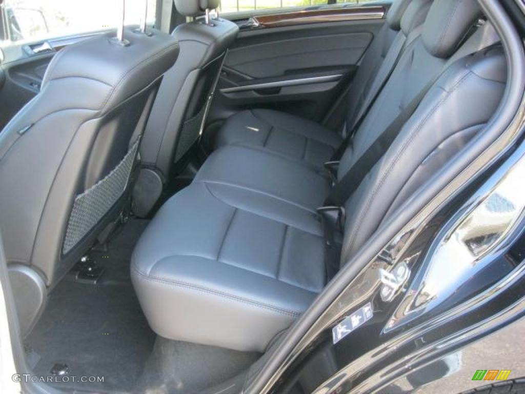 Black Interior 2011 Mercedes-Benz ML 350 Photo #39208806