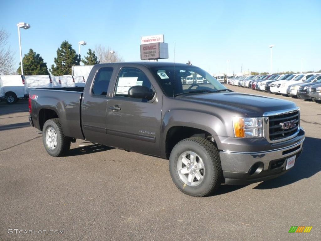 Storm Gray Metallic GMC Sierra 1500