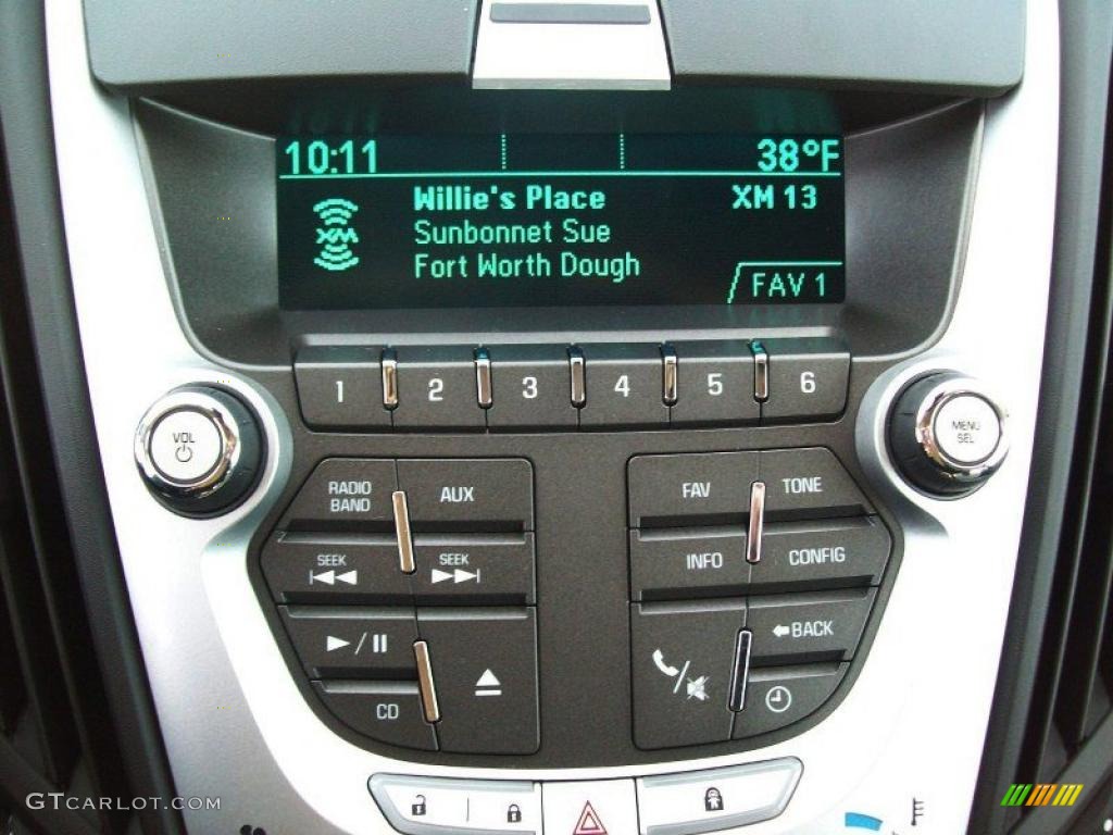 2011 Chevrolet Equinox LS AWD Controls Photo #39209874