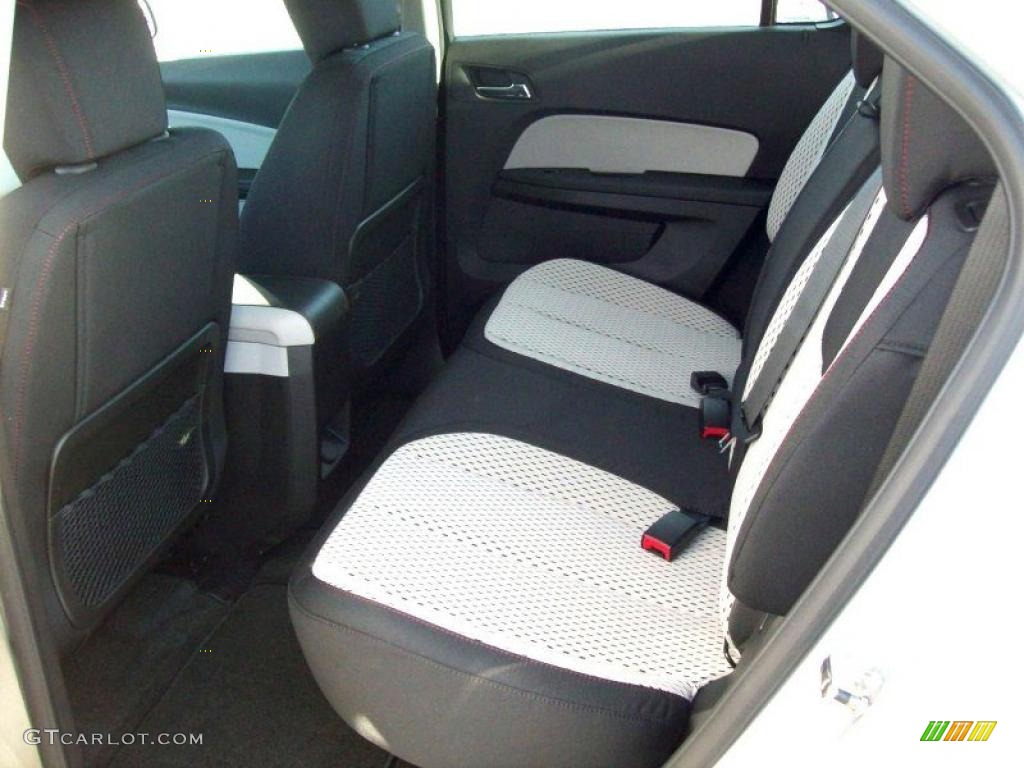 Light Titanium/Jet Black Interior 2011 Chevrolet Equinox LS AWD Photo #39210046