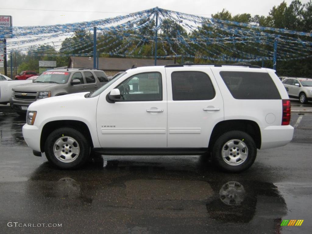 2011 Tahoe LS - Summit White / Ebony photo #2