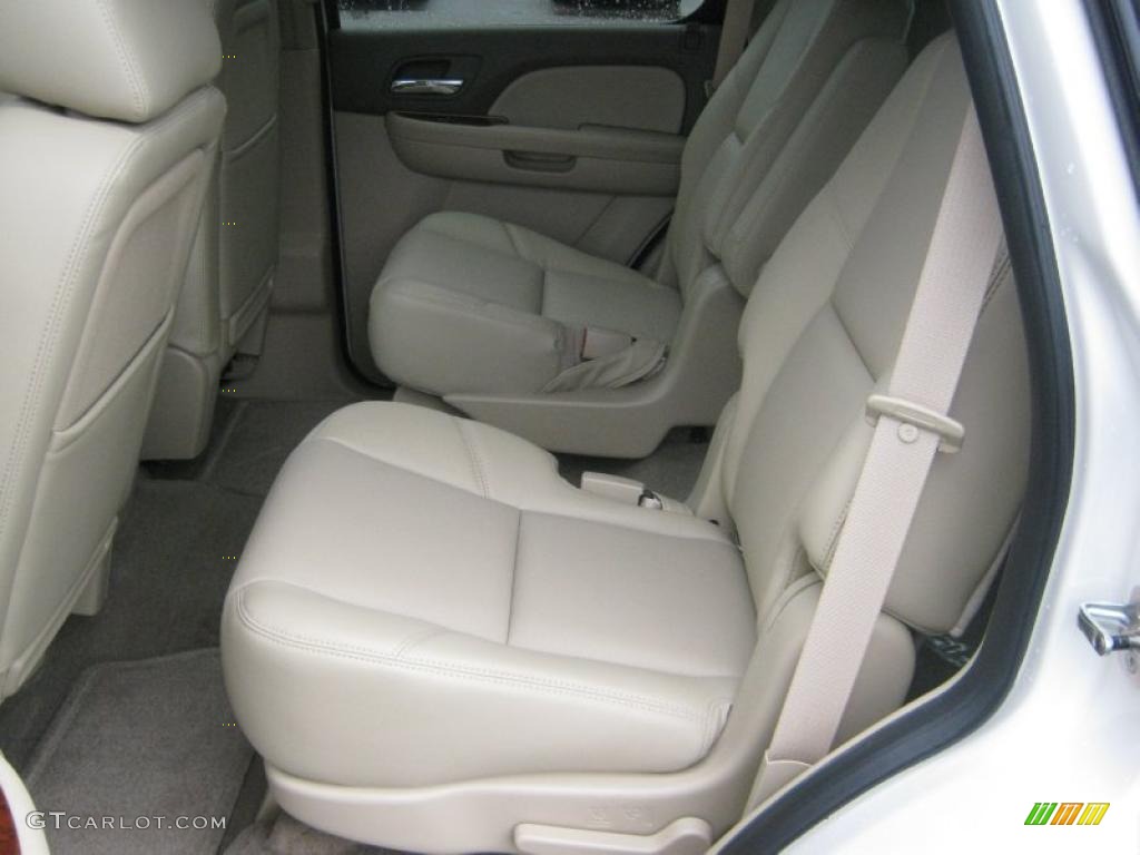 Light Cashmere/Dark Cashmere Interior 2011 Chevrolet Tahoe LTZ Photo #39211006