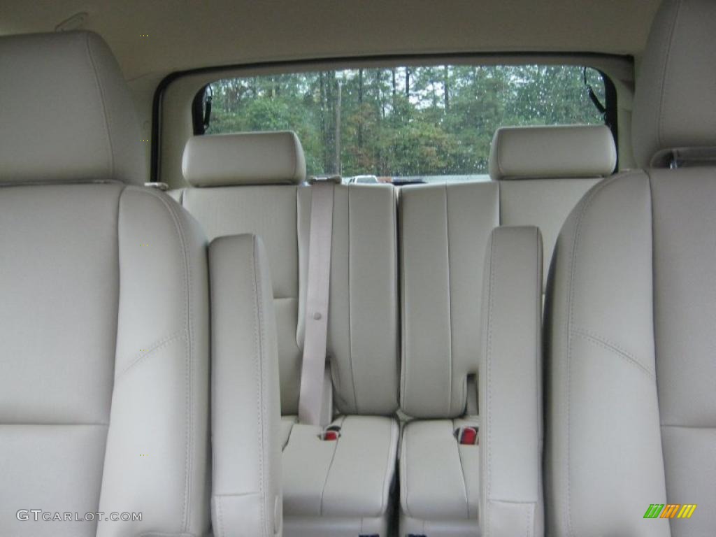 Light Cashmere/Dark Cashmere Interior 2011 Chevrolet Tahoe LTZ Photo #39211022