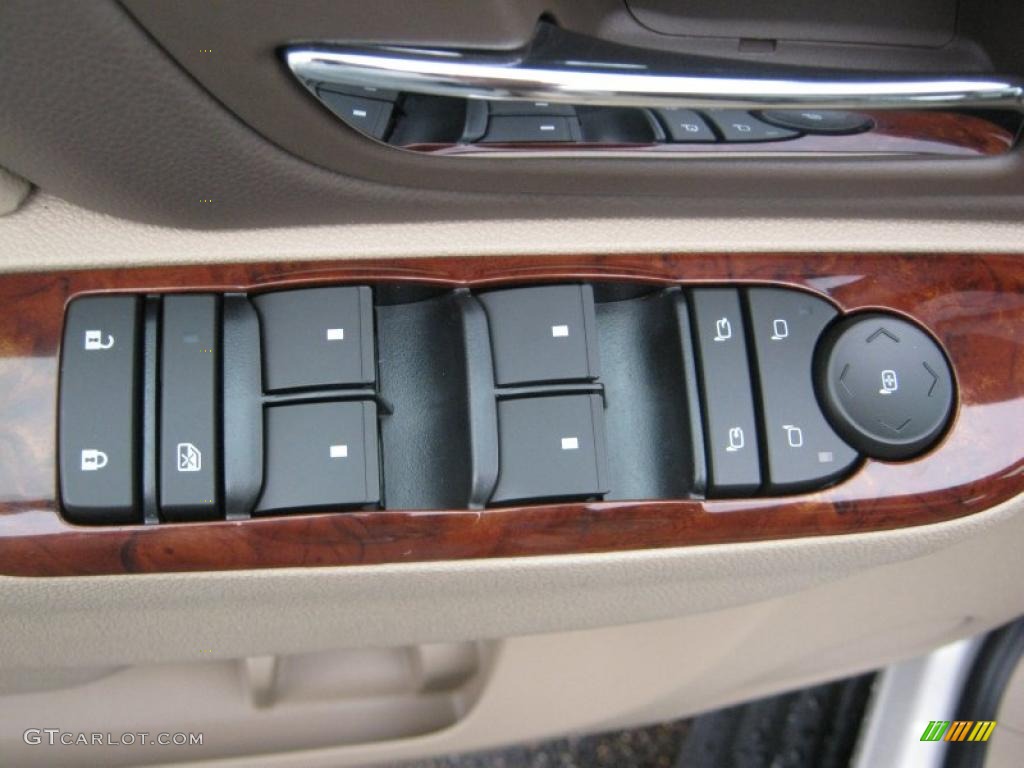 2011 Chevrolet Tahoe LTZ Controls Photo #39211054