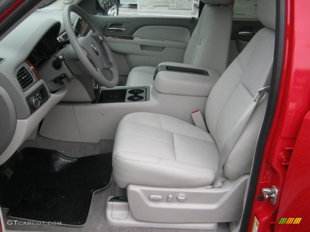 Light Titanium/Dark Titanium Interior 2011 Chevrolet Suburban LT Photo #39211470