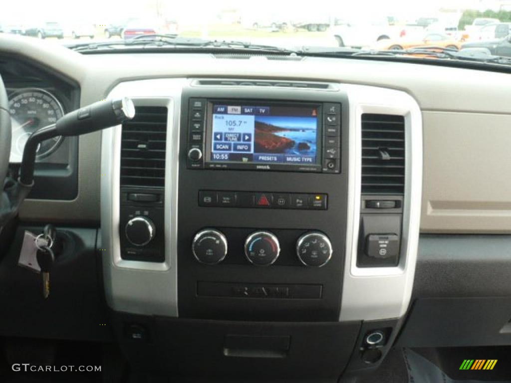 2010 Dodge Ram 2500 SLT Mega Cab 4x4 Controls Photo #39211546