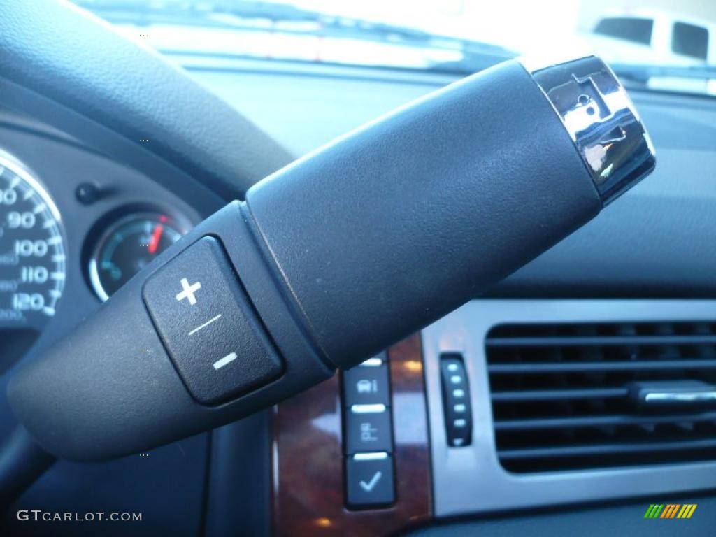 2009 Tahoe LTZ - Black / Ebony photo #21