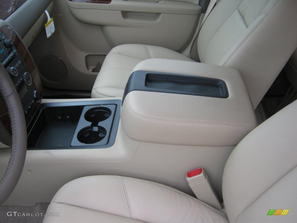 Light Cashmere/Dark Cashmere Interior 2011 Chevrolet Tahoe LT Photo #39211966