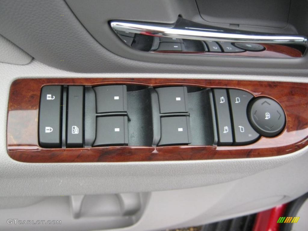 2011 Chevrolet Tahoe LT Controls Photo #39212614