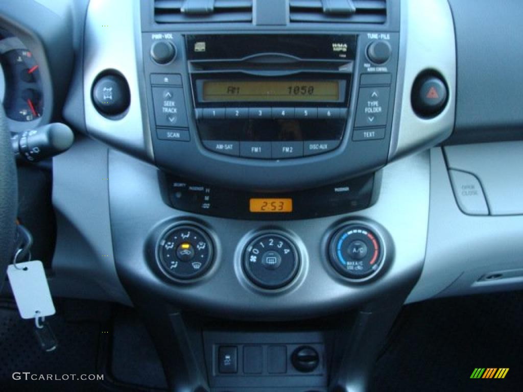 2010 Toyota RAV4 I4 4WD Controls Photo #39213066