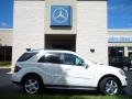 Arctic White - ML 350 4Matic Photo No. 5