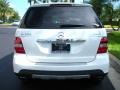 Arctic White - ML 350 4Matic Photo No. 7
