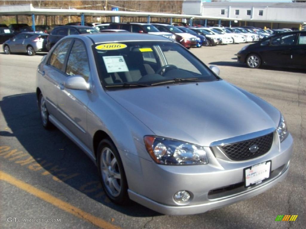 2006 Spectra SX Sedan - Clear Silver / Gray photo #1