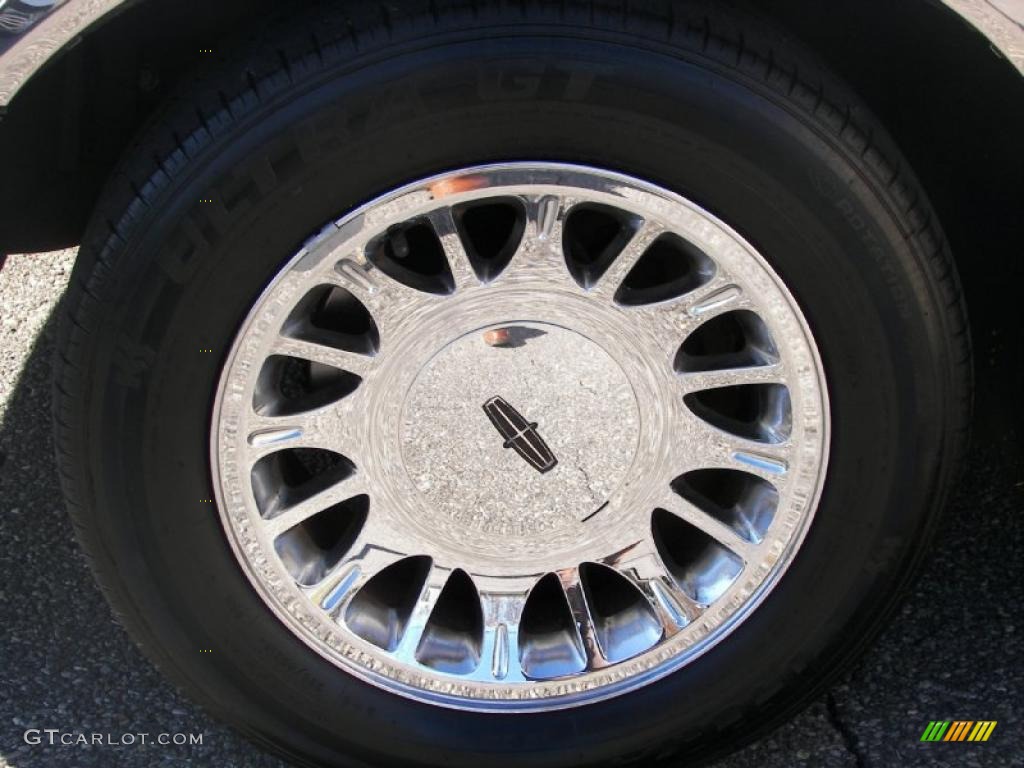 2002 Lincoln Town Car Cartier Wheel Photo #39214746