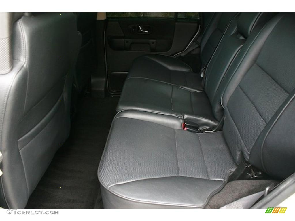 Black Interior 2003 Land Rover Discovery S Photo #39215674
