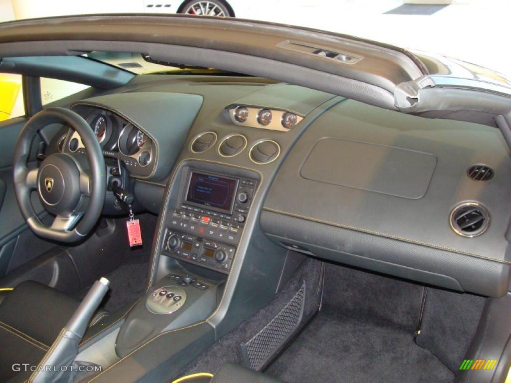 2007 Lamborghini Gallardo Spyder Nero Perseus Dashboard Photo #39215954